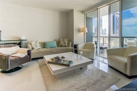 Copropriété à louer à Miami, Floride: 1 chambre, 65.03 m2 № 1966365 - photo 2