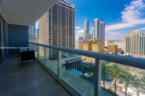 Copropriété à louer à Miami, Floride: 1 chambre, 65.03 m2 № 1966365 - photo 11