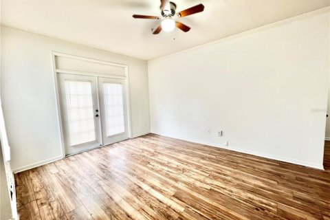 Condo in Orlando, Florida, 2 bedrooms  № 1535090 - photo 7