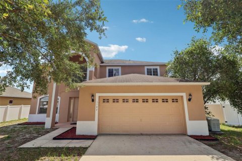 Casa en Poinciana, Florida 4 dormitorios, 260.68 m2 № 2125045