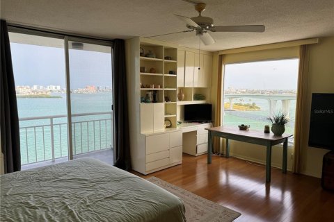 Condominio en venta en Clearwater, Florida, 2 dormitorios, 137.4 m2 № 1876173 - foto 6