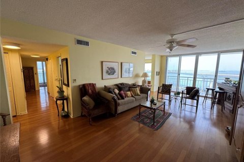 Condominio en venta en Clearwater, Florida, 2 dormitorios, 137.4 m2 № 1876173 - foto 10