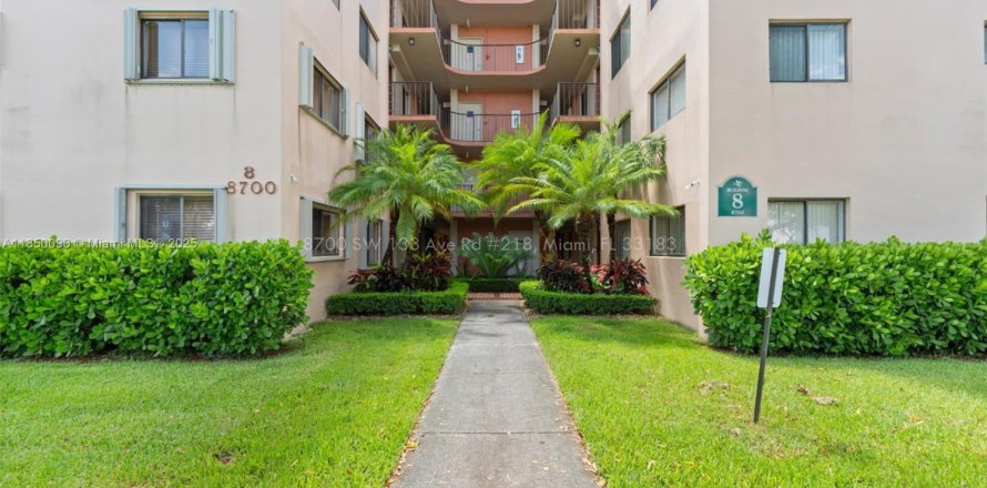 Condo à Miami, Floride, 3 chambres № 1871650