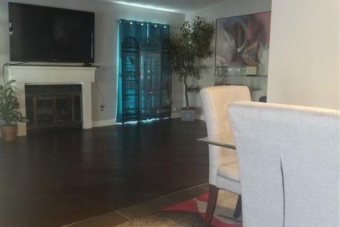 Casa en alquiler en Clearwater, Florida, 4 dormitorios, 166.11 m2 № 1831447 - foto 10