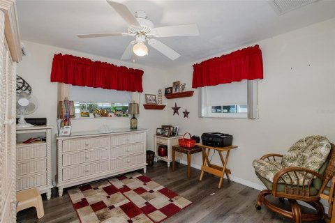 Copropriété à vendre à New Port Richey, Floride: 2 chambres, 82.5 m2 № 2150858 - photo 18
