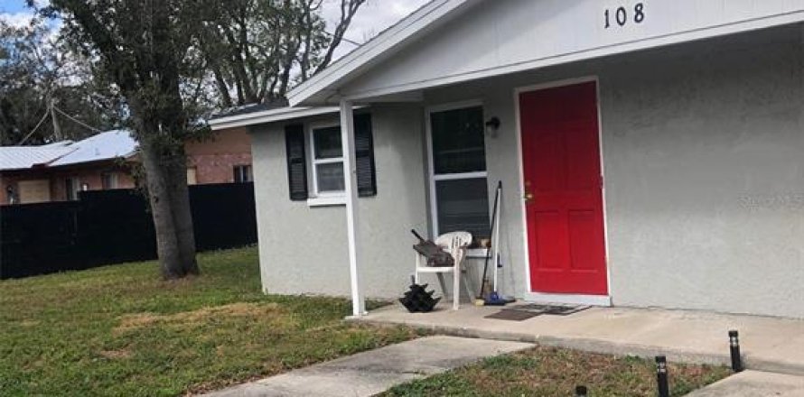 Dúplex en Brandon, Florida 1 dormitorio, 106.28 m2 № 1912453