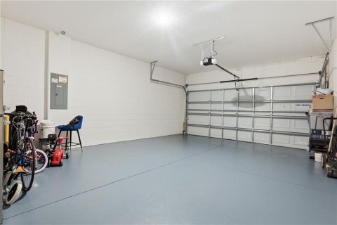 Купить виллу или дом в Хейнс-Сити, Флорида 6 комнат, 142.23м2, № 2309951 - фото 23
