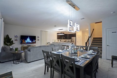 Villa ou maison à vendre à Kissimmee, Floride: 8 chambres, 398.46 m2 № 2108130 - photo 21