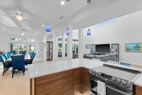 Villa ou maison à vendre à Ormond Beach, Floride: 3 chambres, 334.08 m2 № 2356469 - photo 8