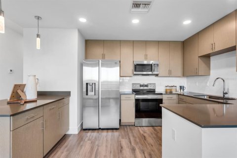 Copropriété à vendre à Sarasota, Floride: 1 chambre, 79.43 m2 № 2166747 - photo 10