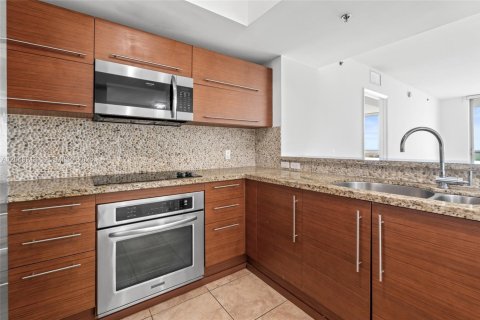 Copropriété à vendre à Sunrise, Floride: 3 chambres, 118.08 m2 № 2240948 - photo 12