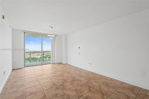 Copropriété à vendre à Sunrise, Floride: 3 chambres, 118.08 m2 № 2240948 - photo 6