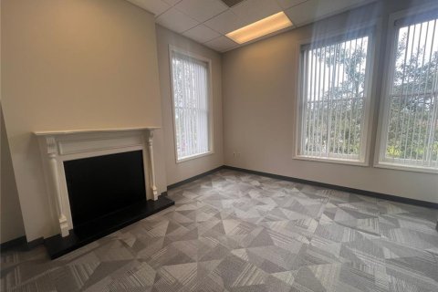 Propiedad comercial en alquiler en Sanford, Florida № 1905411 - foto 5