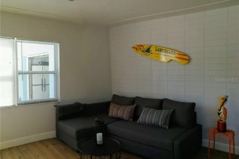 Casa en alquiler en Gulfport, Florida, 3 dormitorios, 120.31 m2 № 2143053 - foto 20