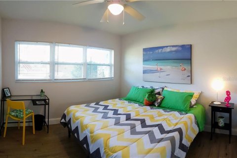 Casa en alquiler en Gulfport, Florida, 3 dormitorios, 120.31 m2 № 2143053 - foto 28
