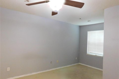 Touwnhouse à vendre à Tampa, Floride: 2 chambres, 107.02 m2 № 1916856 - photo 11