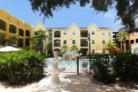 Touwnhouse à vendre à Tampa, Floride: 2 chambres, 107.02 m2 № 1916856 - photo 24