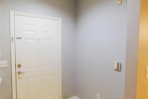 Touwnhouse à vendre à Tampa, Floride: 2 chambres, 107.02 m2 № 1916856 - photo 13
