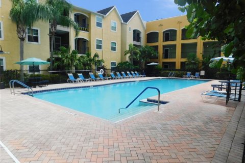 Touwnhouse à vendre à Tampa, Floride: 2 chambres, 107.02 m2 № 1916856 - photo 4