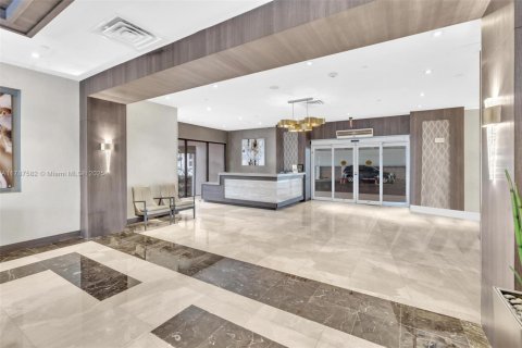 Condominio en venta en Aventura, Florida, 2 dormitorios, 105.17 m2 № 2034320 - foto 27