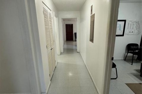 Commercial property in Gainesville, Florida 207.92 sq.m. № 1910437 - photo 13