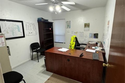 Commercial property in Gainesville, Florida 207.92 sq.m. № 1910437 - photo 11