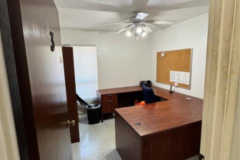 Commercial property in Gainesville, Florida 207.92 sq.m. № 1910437 - photo 17