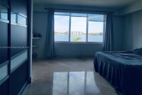 Купить кондоминиум в Майами, Флорида 2 спальни, 106.84м2, № 1842512 - фото 8