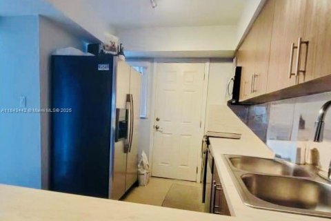 Купить кондоминиум в Майами, Флорида 2 спальни, 106.84м2, № 1842512 - фото 4