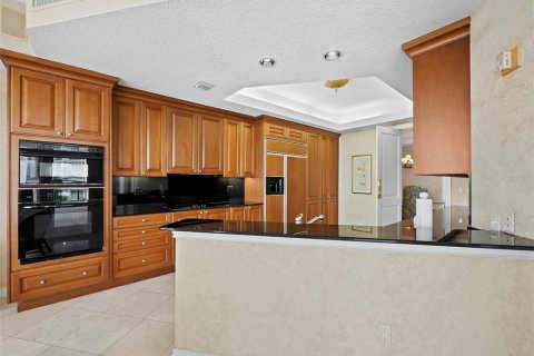 Condo in Longboat Key, Florida, 3 bedrooms  № 1883403 - photo 21