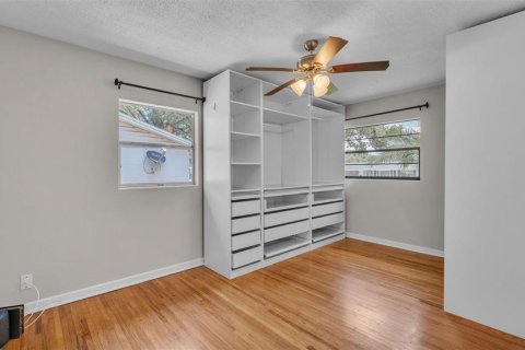 House in Lakeland, Florida 3 bedrooms, 190.17 sq.m. № 1842158 - photo 15