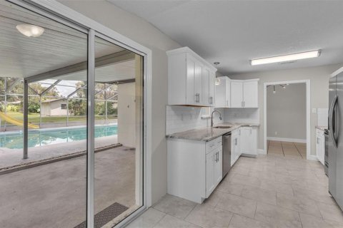 House in Lakeland, Florida 3 bedrooms, 190.17 sq.m. № 1842158 - photo 26