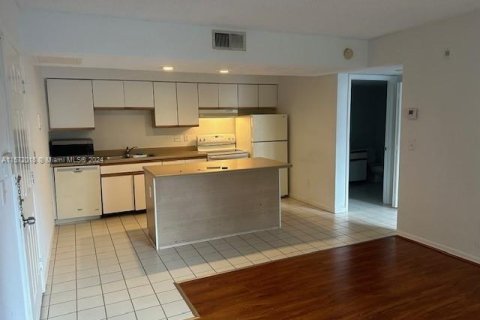 Copropriété à vendre à Pompano Beach, Floride: 1 chambre, 58.81 m2 № 1980709 - photo 29