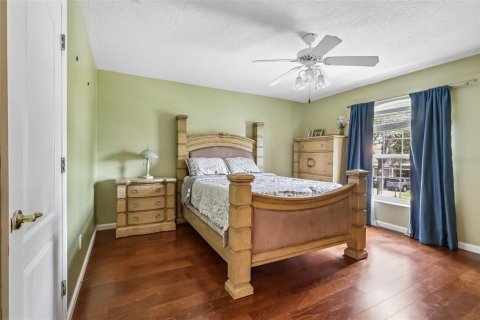 House in Ocoee, Florida 4 bedrooms, 301.47 sq.m. № 2258719 - photo 20