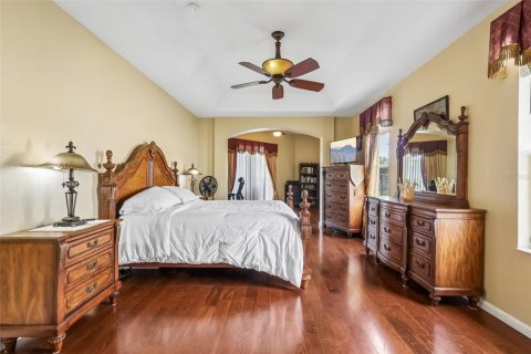 House in Ocoee, Florida 4 bedrooms, 301.47 sq.m. № 2258719 - photo 12