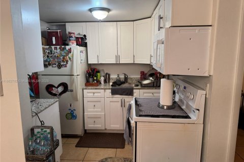 Copropriété à vendre à North Miami Beach, Floride: 1 chambre, 65.03 m2 № 1957438 - photo 15
