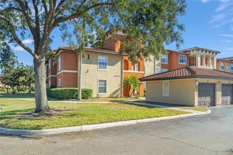 Condominio en venta en Orlando, Florida, 3 dormitorios, 126.53 m2 № 1528356 - foto 1