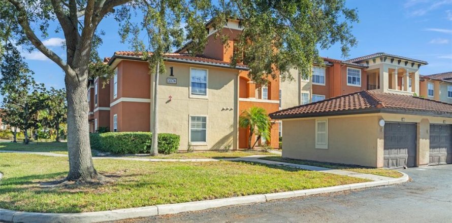 Condominio en Orlando, Florida, 3 dormitorios  № 1528356