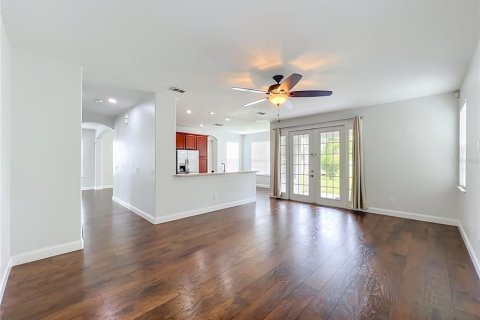 Casa en venta en Orlando, Florida, 4 dormitorios, 284 m2 № 2345476 - foto 19