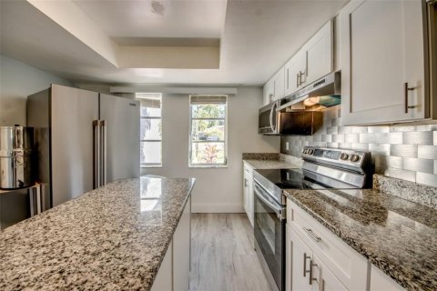 Commercial property in Cape Coral, Florida 4 bedrooms, 207.73 sq.m. № 2209787 - photo 5