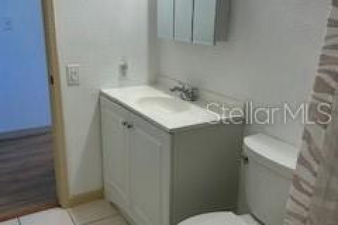 Condo in Saint Petersburg, Florida, 1 bedroom  № 1654109 - photo 17
