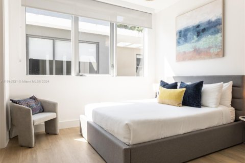 Adosado en alquiler en Miami, Florida, 4 dormitorios, 256.13 m2 № 2060052 - foto 22