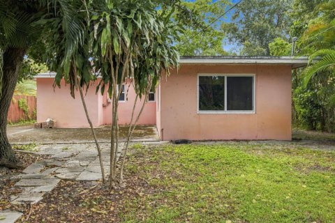 Casa en venta en Fort Lauderdale, Florida, 2 dormitorios, 95.04 m2 № 2402266 - foto 11