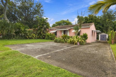 Casa en venta en Fort Lauderdale, Florida, 2 dormitorios, 95.04 m2 № 2402266 - foto 2