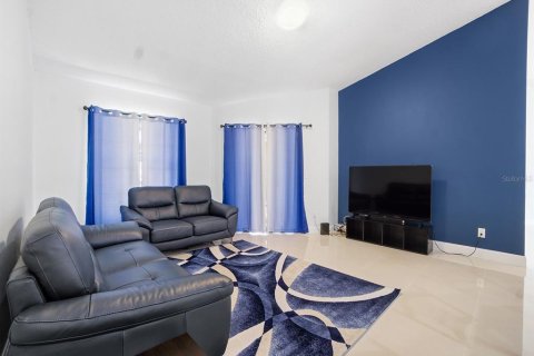 Villa ou maison à vendre à Orlando, Floride: 4 chambres, 185.8 m2 № 2147900 - photo 11