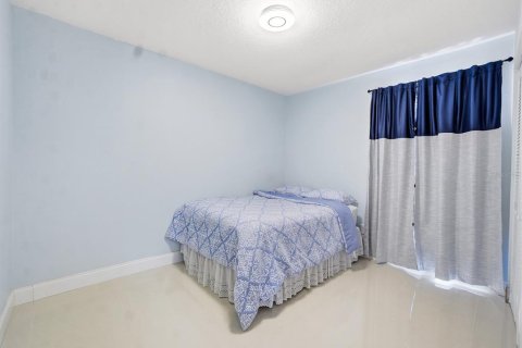 Villa ou maison à vendre à Orlando, Floride: 4 chambres, 185.8 m2 № 2147900 - photo 14