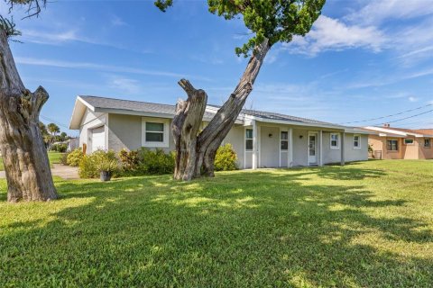 Villa ou maison à vendre à South Daytona, Floride: 3 chambres, 141.21 m2 № 1905079 - photo 4