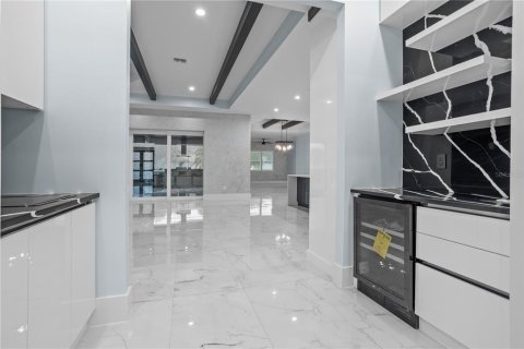 Casa en alquiler en Eustis, Florida, 5 dormitorios, 455.59 m2 № 1908497 - foto 9