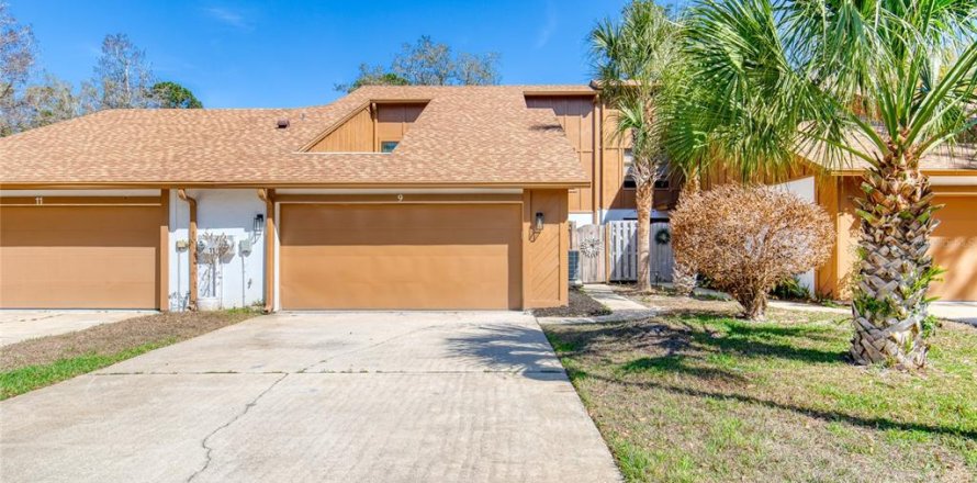 Adosado en Ormond Beach, Florida 3 dormitorios, 149.94 m2 № 2166267