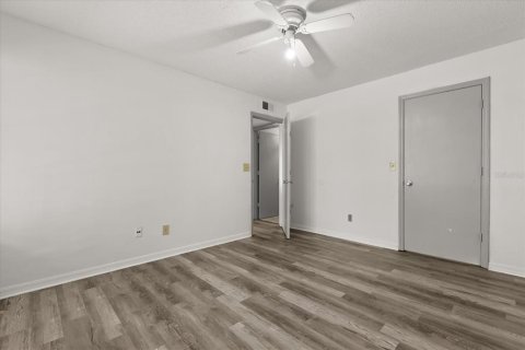 Condo in Orlando, Florida, 1 bedroom № 2094547 - photo 15